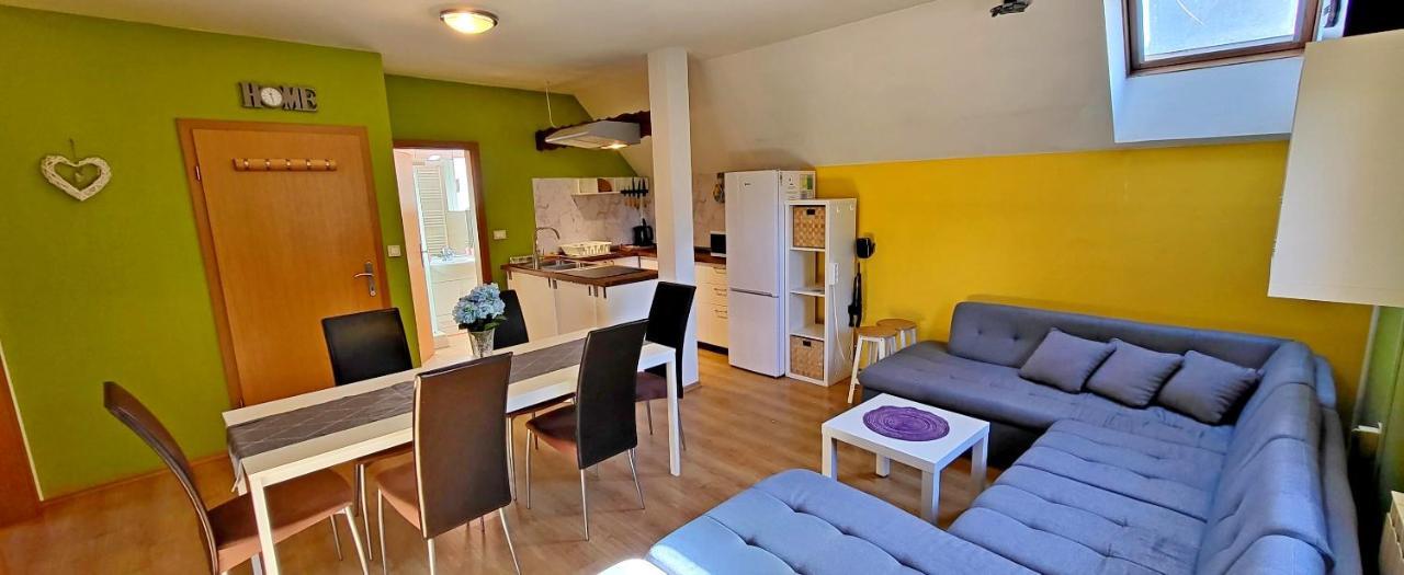 Simonai Apartment Bovec Bagian luar foto